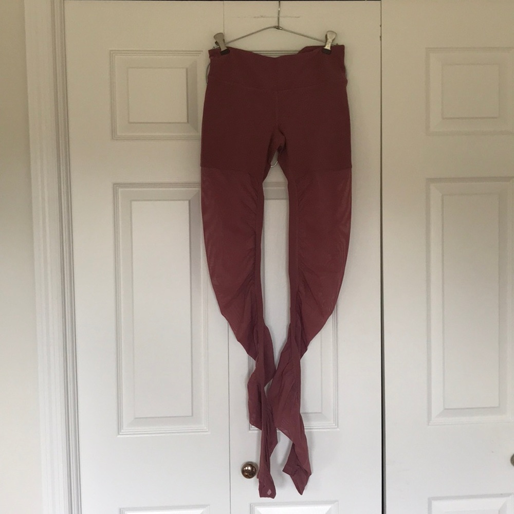 Alo yoga goddess leggings